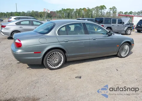 2005 Jaguar S-Type 3.0L V6 из США, поврежденный, VIN SAJWA01T05FN51440